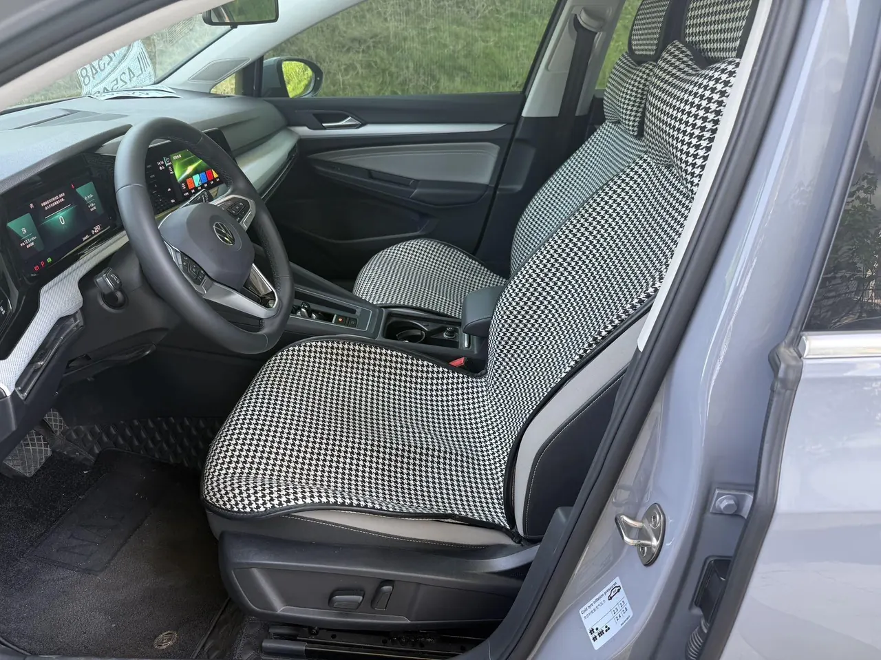 Volkswagen 2021 Golf 8 PRO 1.4TSI 280TSI Automatic 3