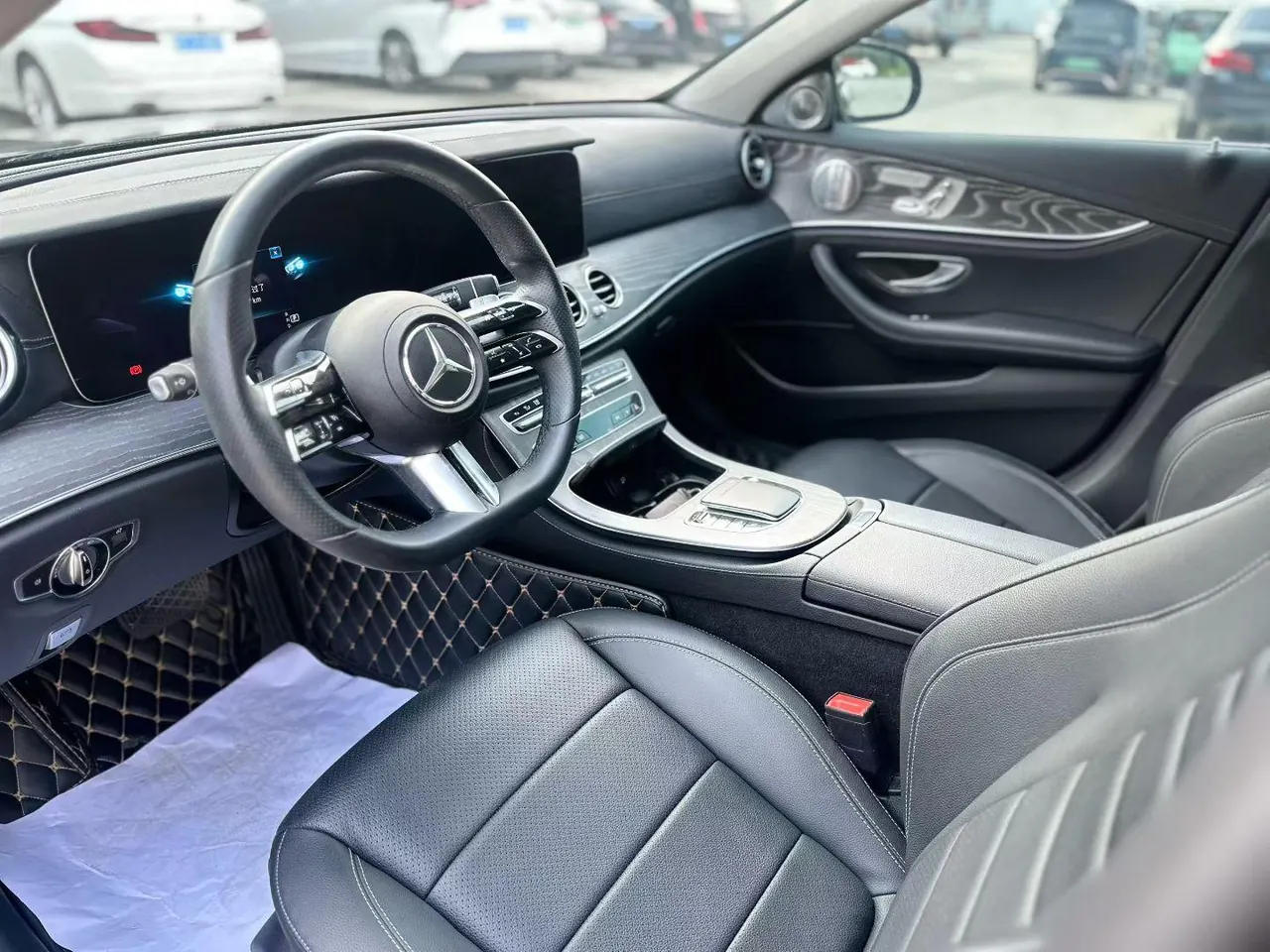 Mercedes Benz E Class 2021 E 300 L 2.0T Luxury Automatic Gear 4