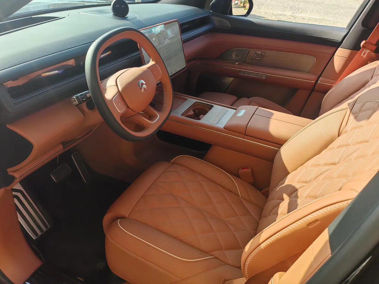 NIO 2026 ES8 6-seat Xuankin Special Edition Automatic Gear 11