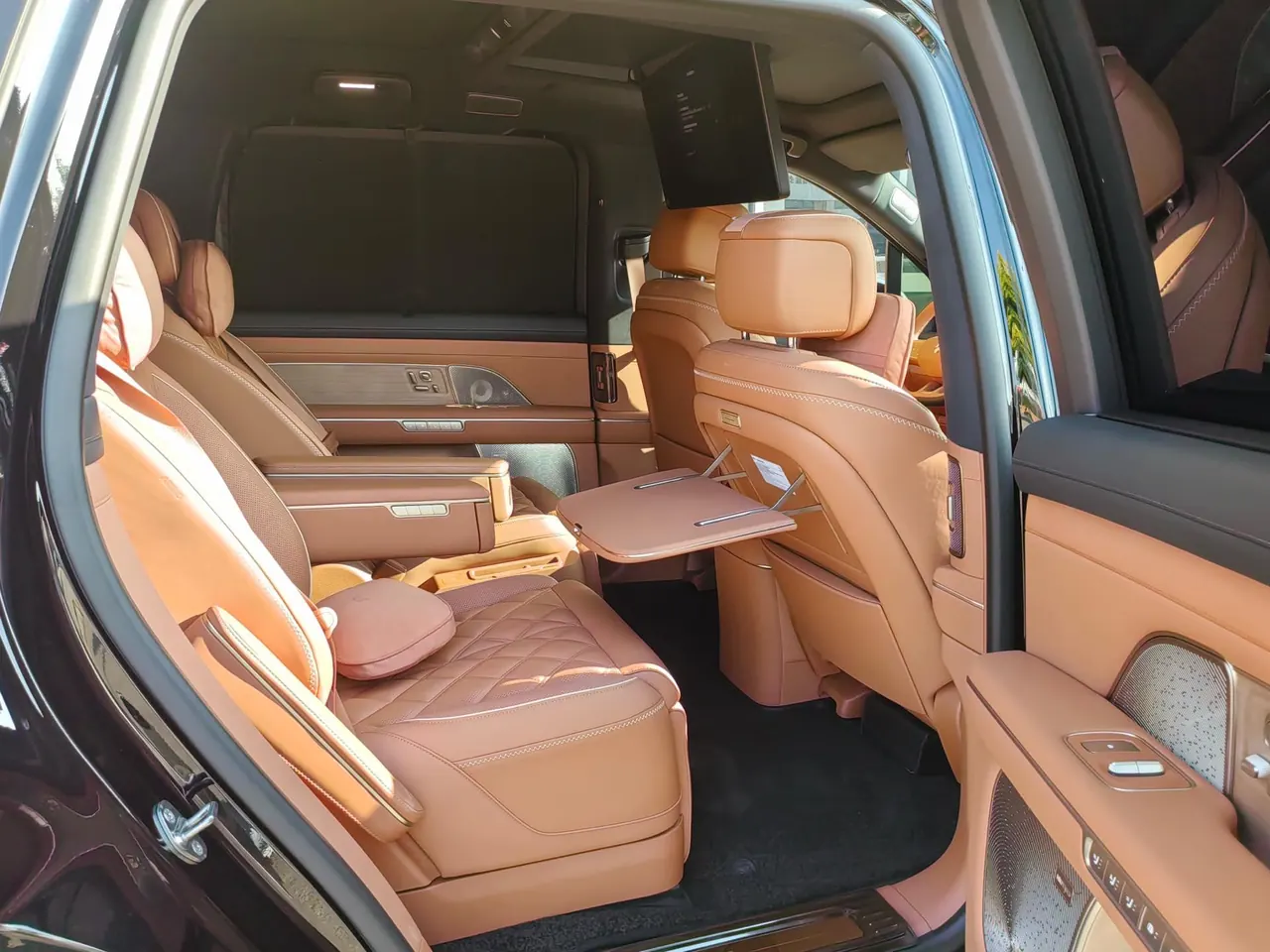 NIO 2026 ES8 6-seat Xuankin Special Edition Automatic Gear 8