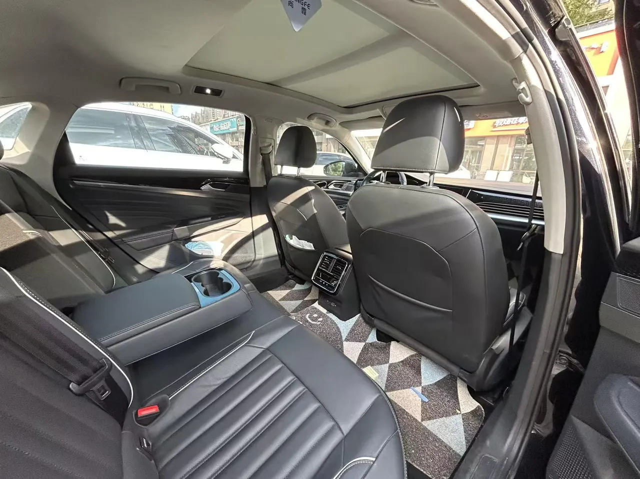 Volkswagen 2022 Passat 2.0TSI 330TSI Elite Edition Automatic 4