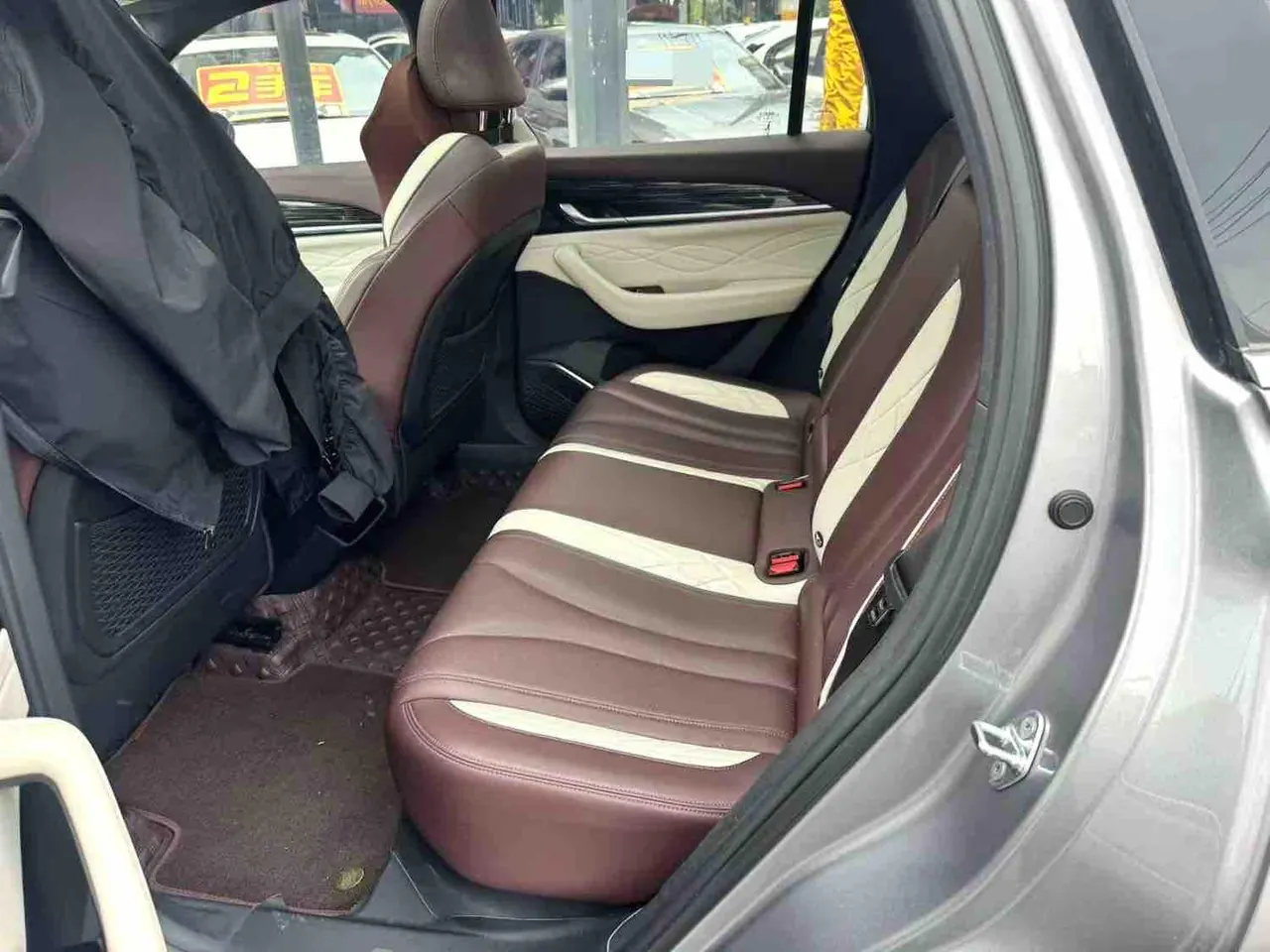 Geely 2024 XingyueL (Monjaro) 2.0TD High Power Two-Drive Enovate Edition Automatic Transmission 4