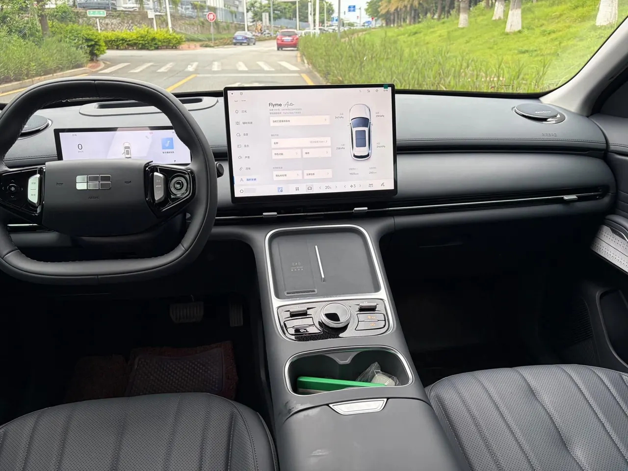 Geely Galaxy 2026 Starship 7 EM-i 1.5 135km Starship Edition Automatic Gear 8