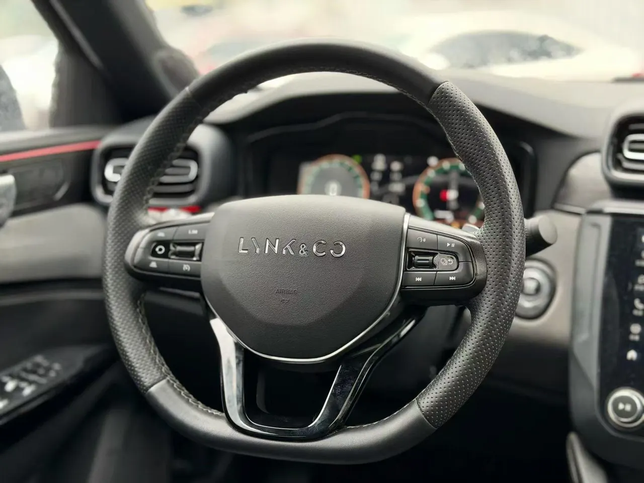 LYNK&amp;CO 2021 LYNK&amp;CO 03 1.5TD Jin Plus automatic gear 2