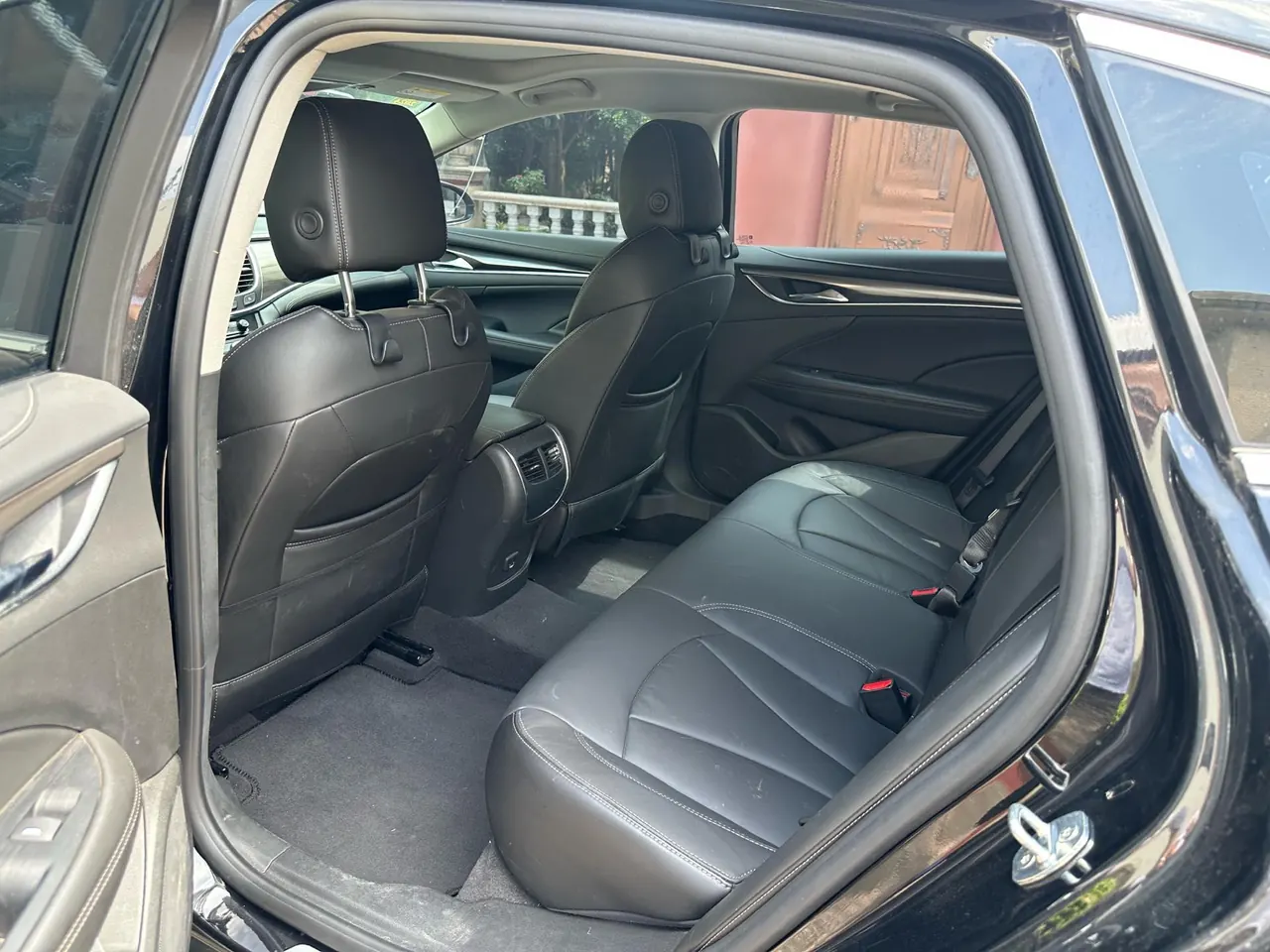 Buick 2021 LaCrosse 1.5T 552T Luxury Automatic Gear 5