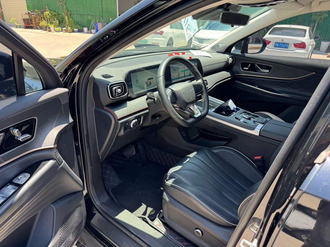 Chery 2023 Ruihu 9 2.0T 400T 4-wheel drive to 7-seat automatic gear 4