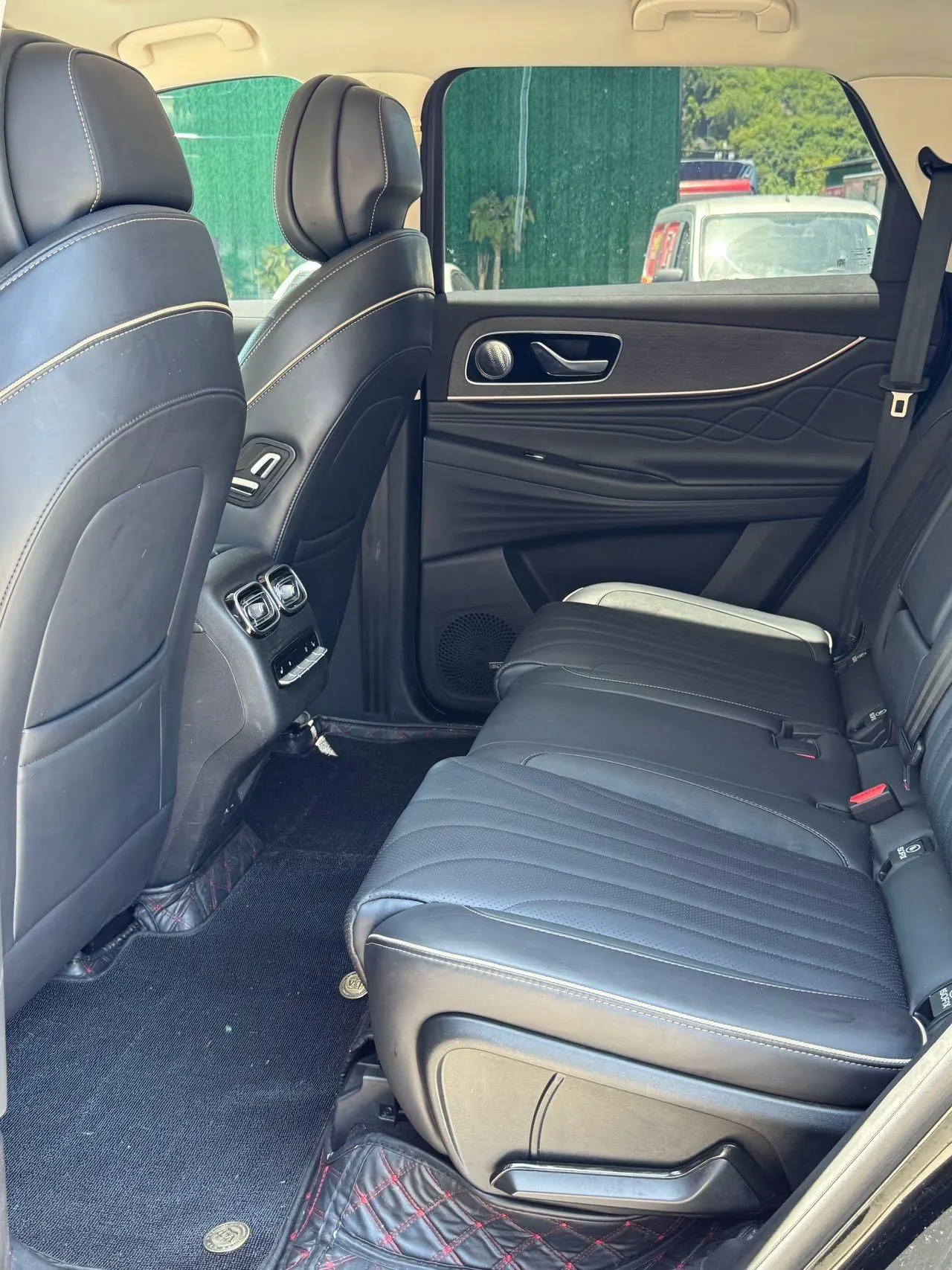 Chery 2023 Ruihu 9 2.0T 400T 4-wheel drive to 7-seat automatic gear 6
