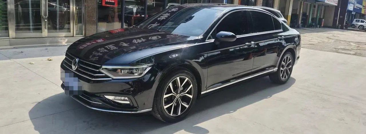Volkswagen 2020 Magotan 2.0TSI 330TSI Leading Automatic - View 1