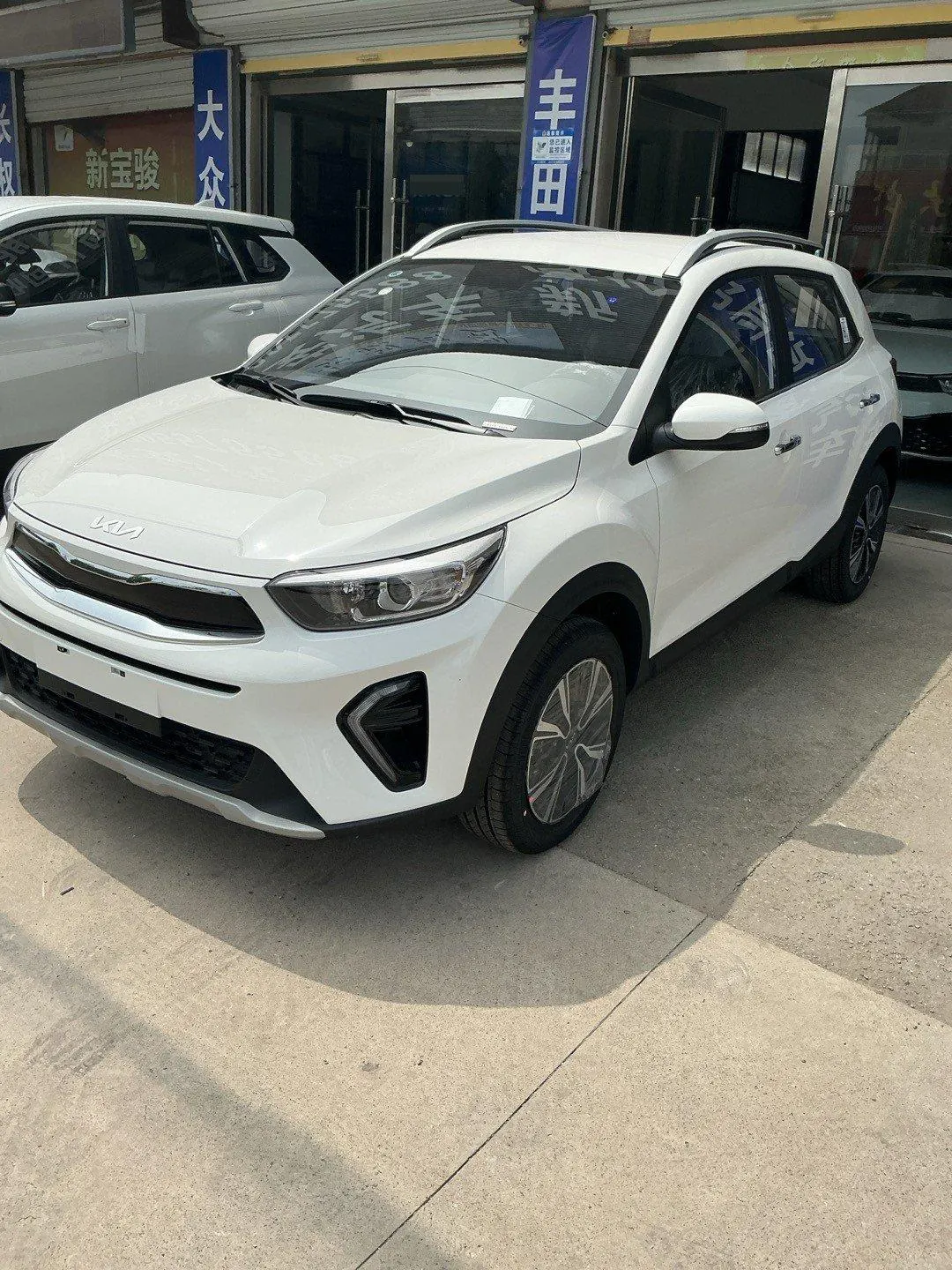 Открыть галерею: Kia 2026 Game Run 1.4 Stepless Fun Edition Automatic Gear