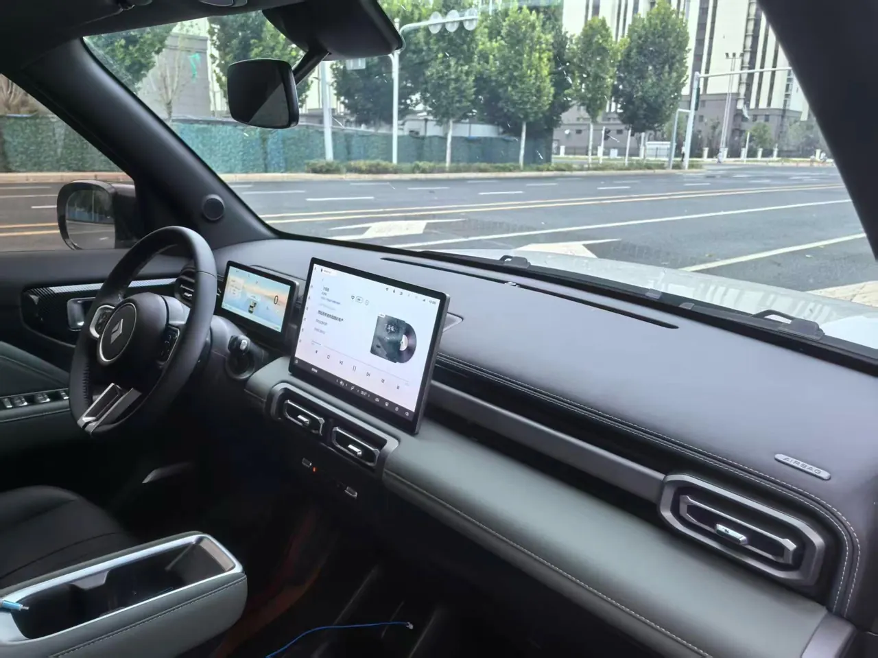 BaoJun 2026 Yueyou Plus 301km Flagship Automatic Gear 9