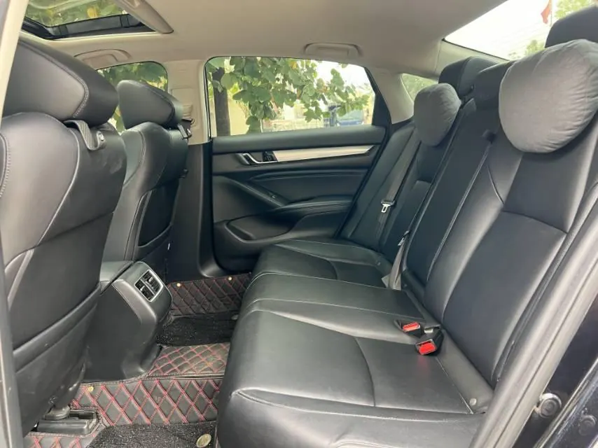 Honda 2021 10th Generation Accord 1.5T Stepless 260TURBO Luxury Star Limited Edition Automatic Gear 5