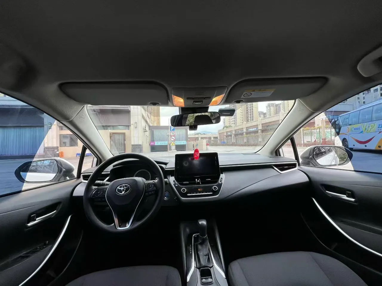 Toyota 2021 Corolla Double Engine 1.8 Stepless Pioneer Edition Automatic Gear 5