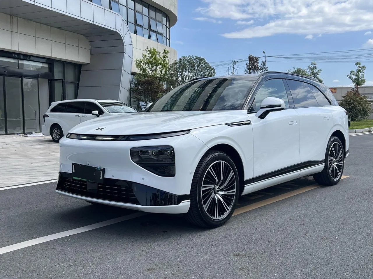 Открыть галерею: Xpeng 2026 G9 725 Max automatic transmission