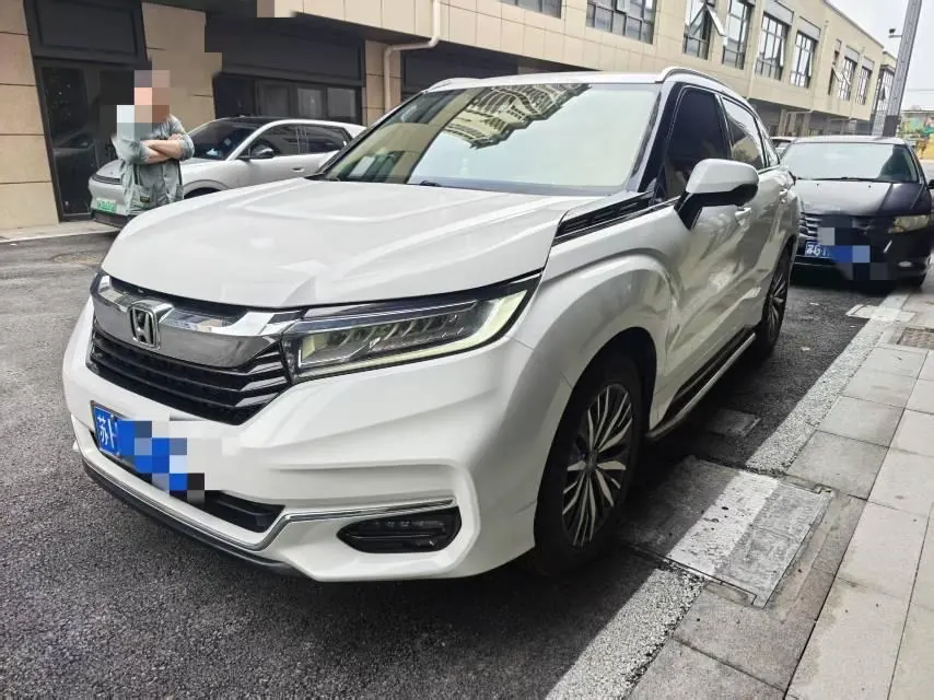 Honda 2020 Crown Road 2.0T 370TURBO Two-Drive Deluxe Automatic Gear - View 1
