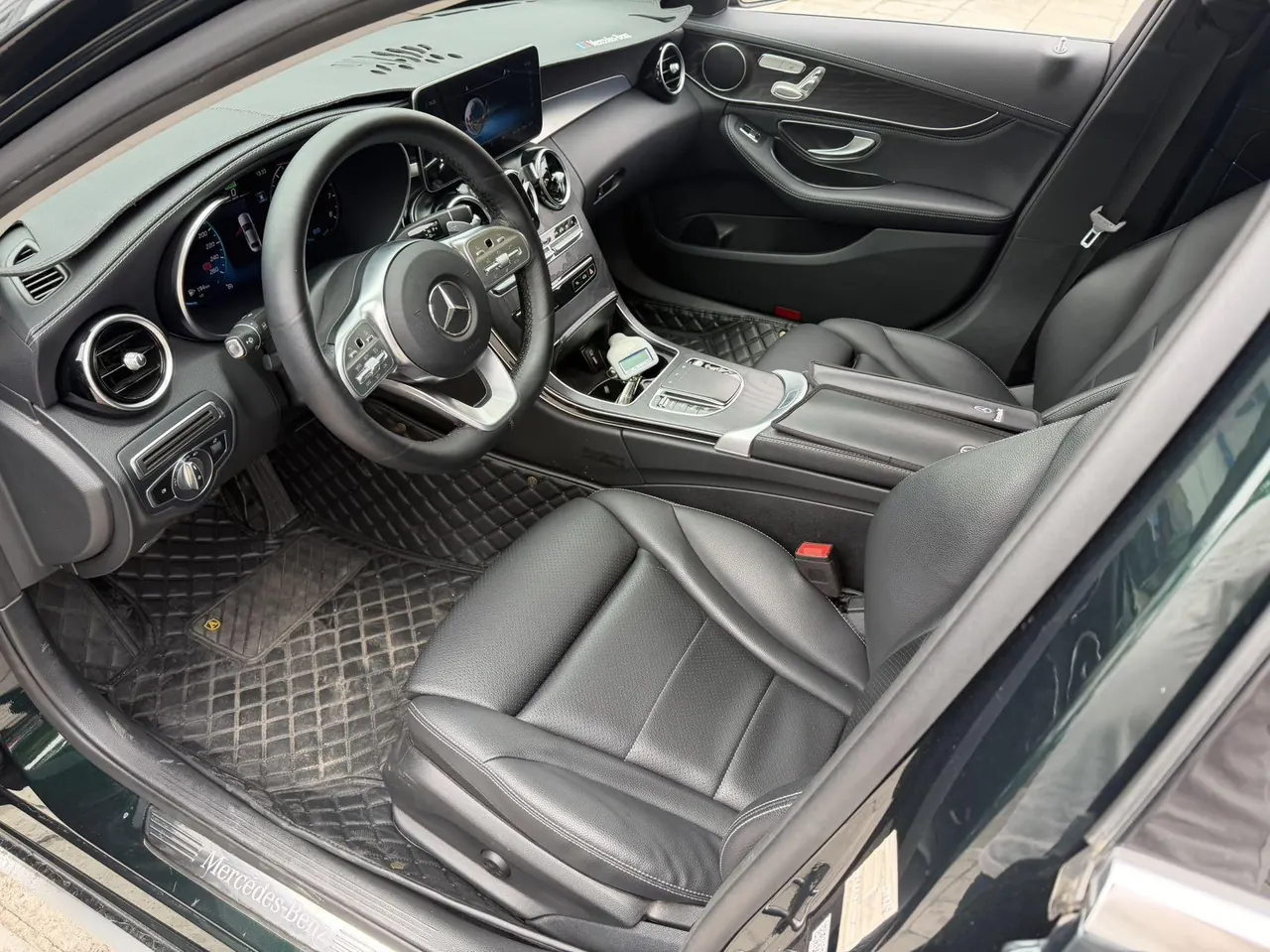 Mercedes Benz Class C 2020 C 260 L 48V 1.5T Automatic 6