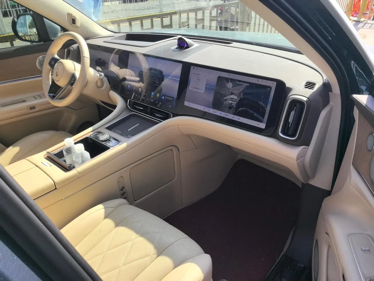 AITO 2024 AITO M9 extended range Ultra 42kWh automatic gear 10