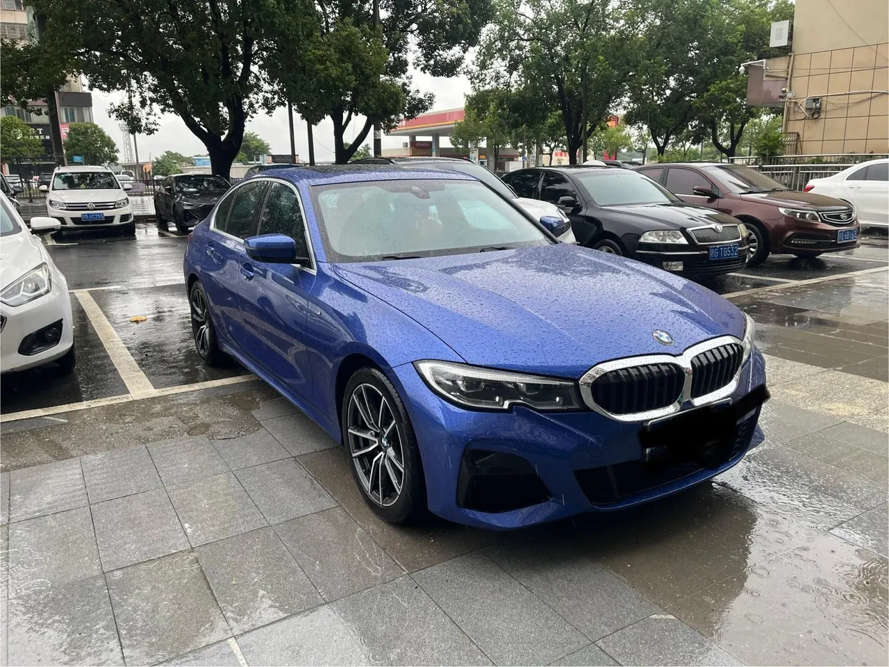 BMW 3 Series 2020 325i 2.0T M Sports Suit Automatic Gear 2