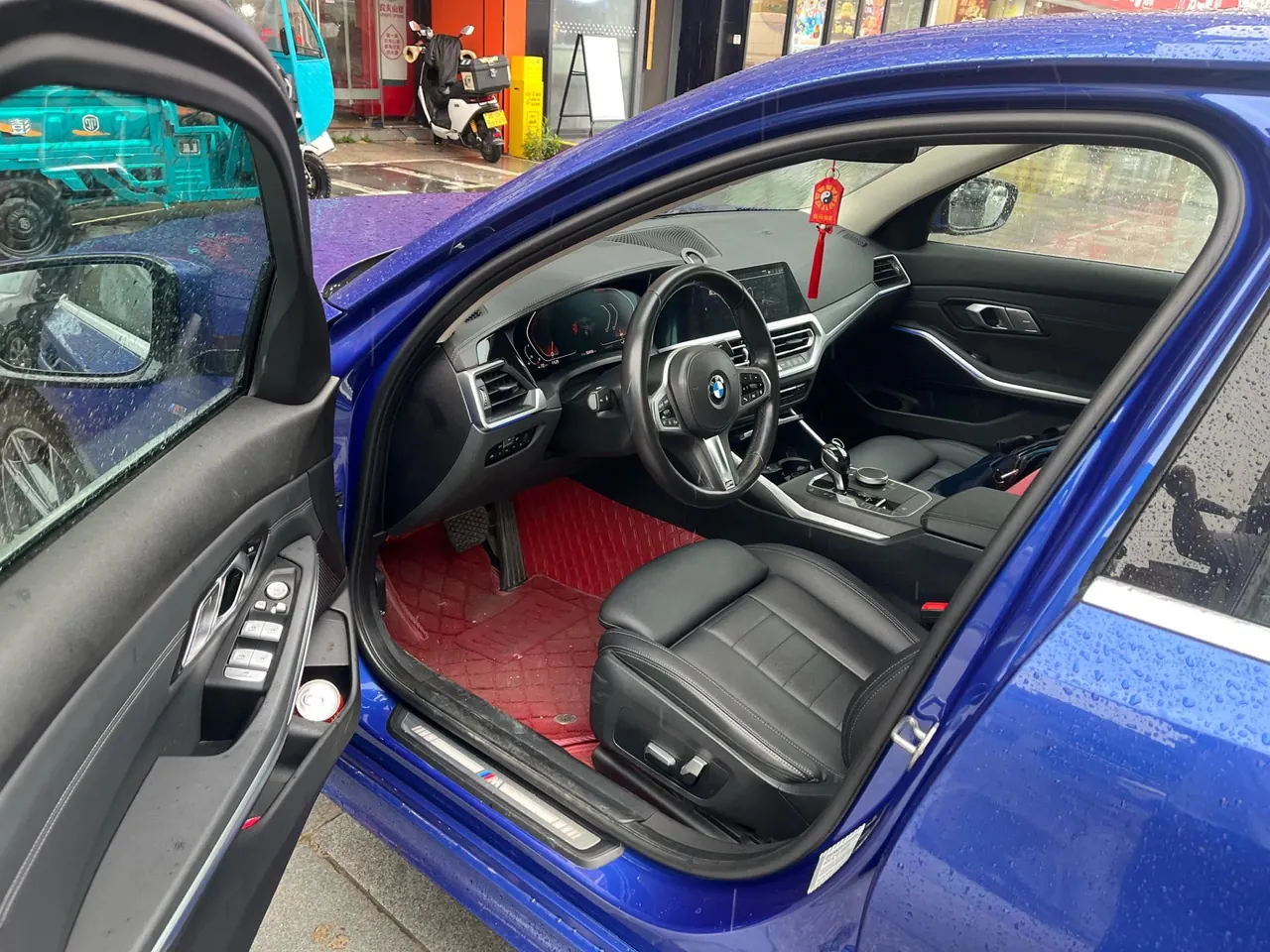BMW 3 Series 2020 325i 2.0T M Sports Suit Automatic Gear 6