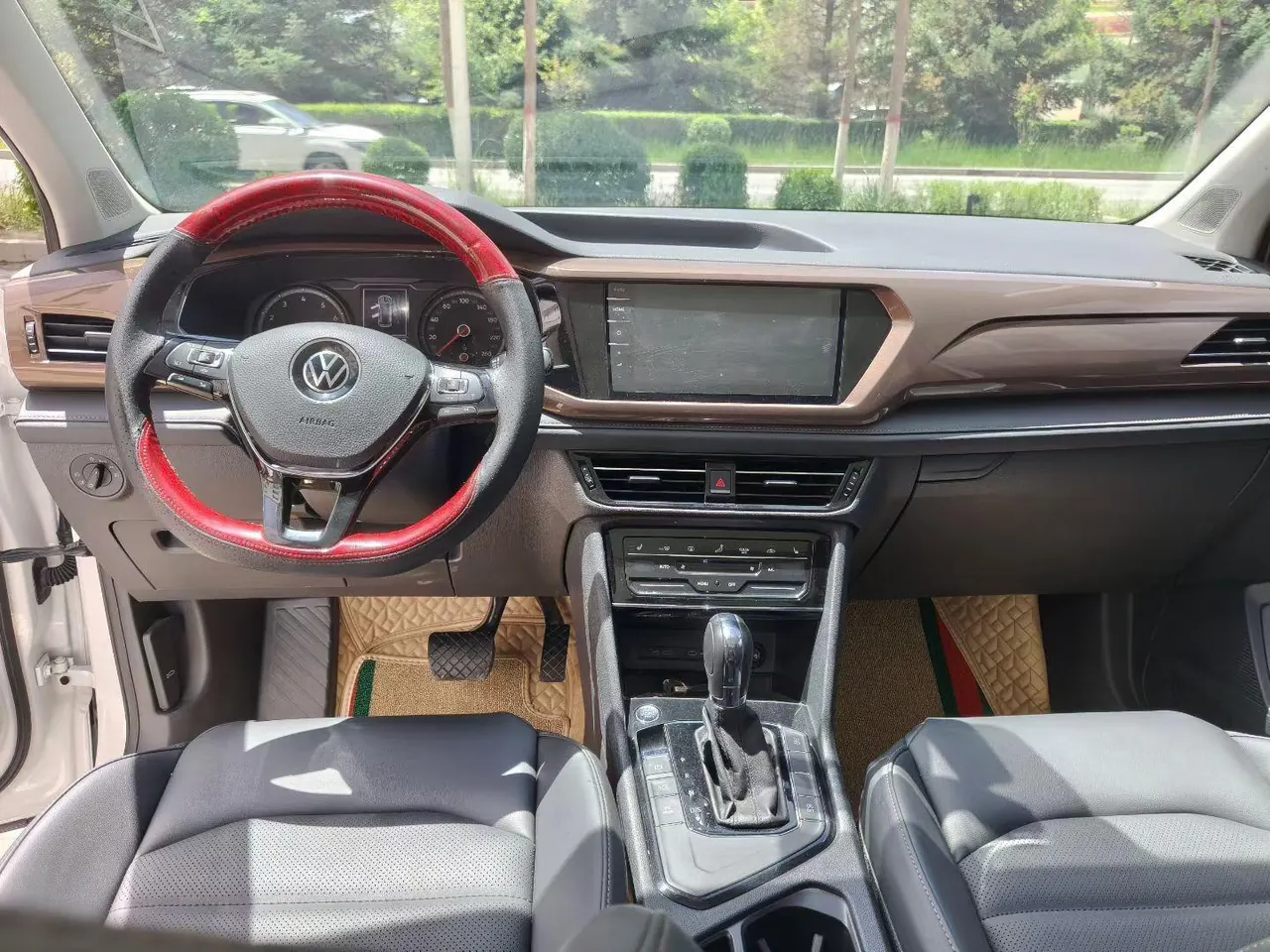 Volkswagen 2020 Tuyue 2.0TSI 330TSI Four-wheel Drive Deluxe PLUS (Modified) Automatic Gear 6