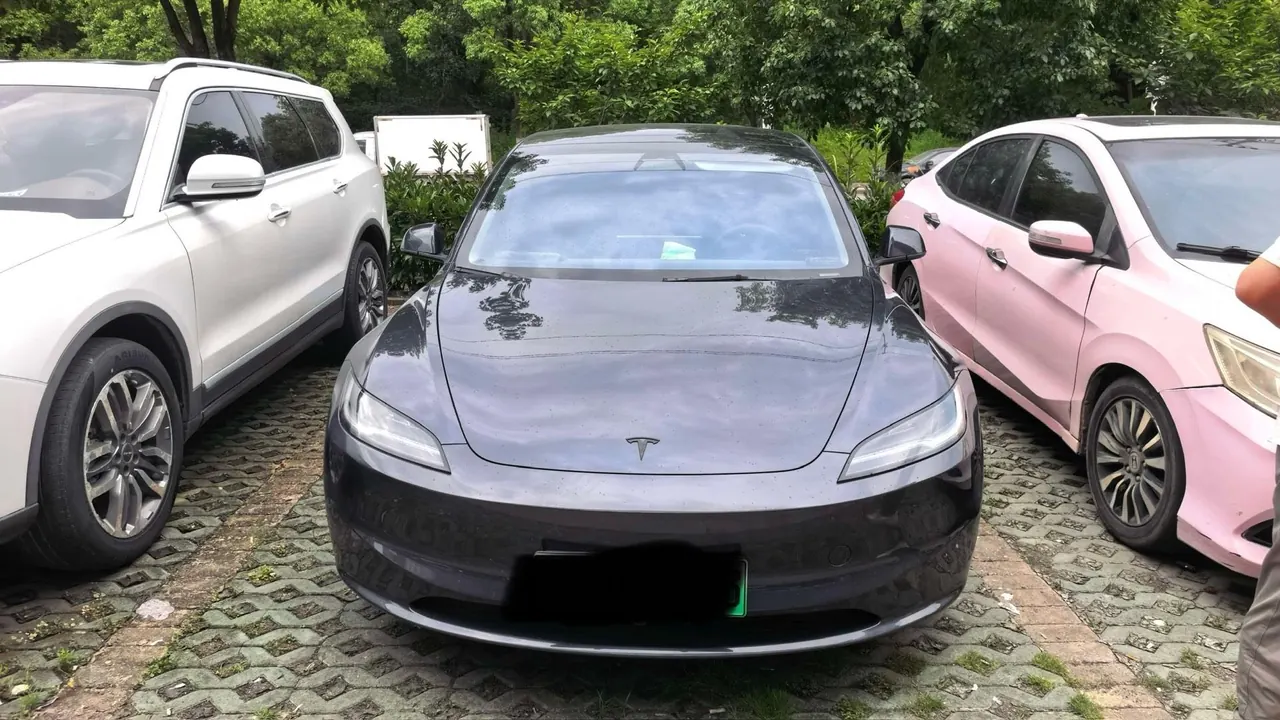 Tesla 2025 Model 3 long endurance rear wheel drive version (modified) automatic gear 2