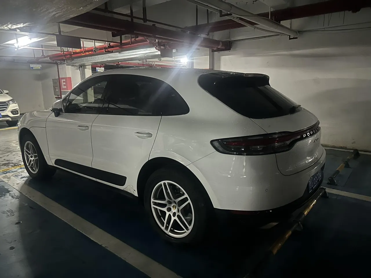 Porsche Macan (Imported) 2020 Macan 2.0T Automatic Gear 4
