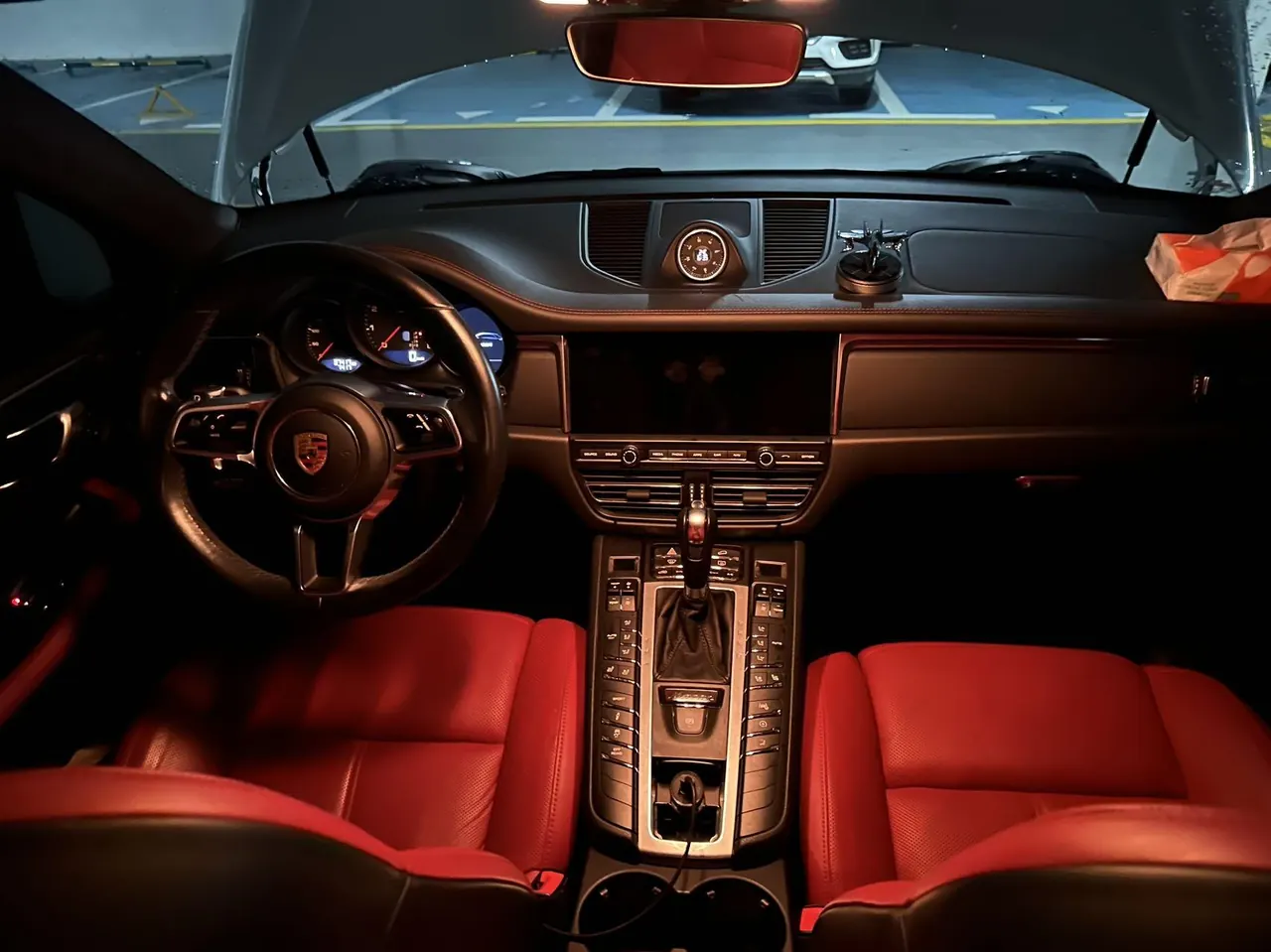 Porsche Macan (Imported) 2020 Macan 2.0T Automatic Gear 6