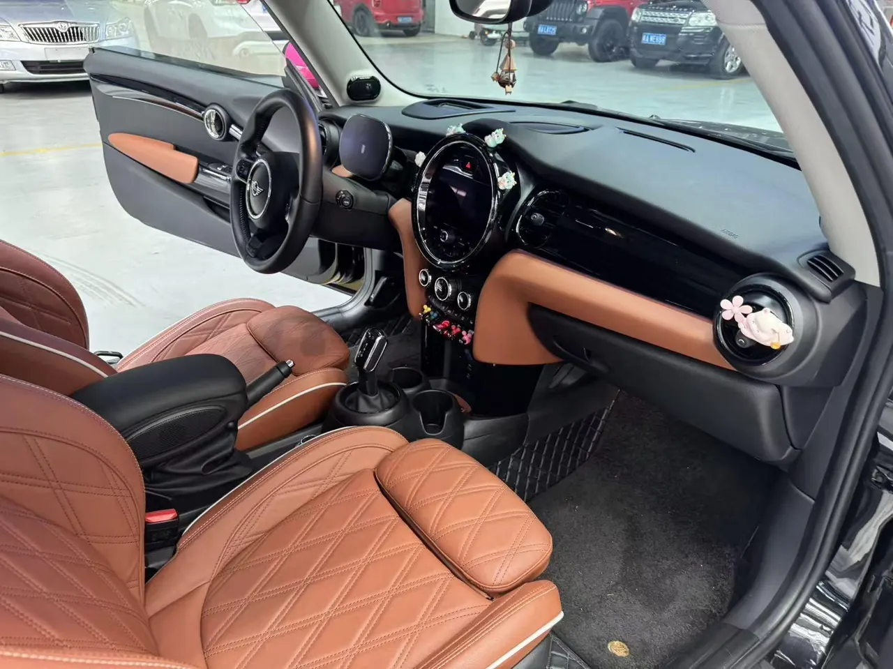 MINI Mini (imported) 2023 Mini Cooper S 2.0T artist automatic gear 3