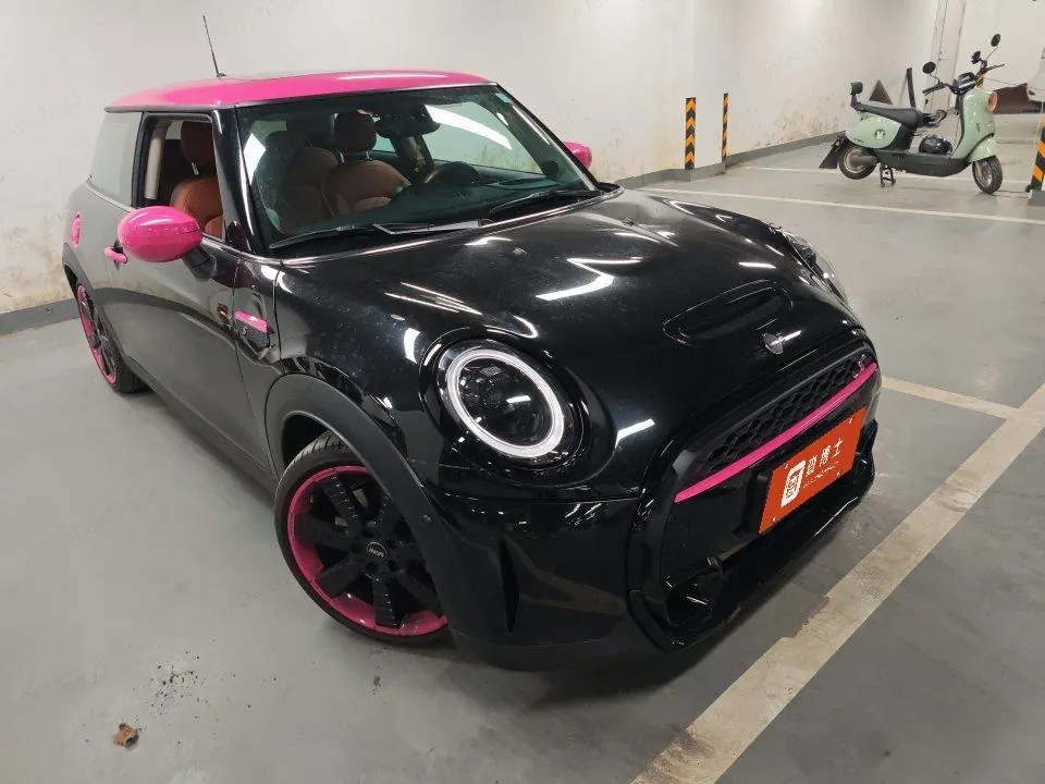 MINI Mini (imported) 2023 Mini Cooper S 2.0T artist automatic gear 4