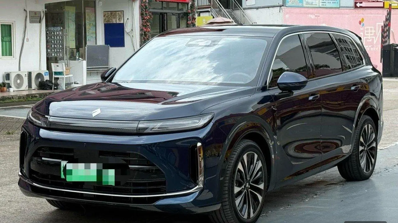 Открыть галерею: Huajing 2026 Huajing S 1.5T 255km dry kun exclusive edition automatic gear