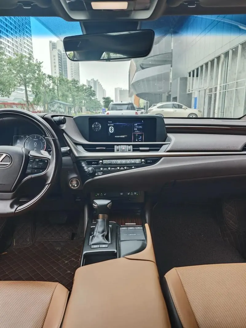 Lexus ES (Imported) 2020 ES200 2.0 Stepless Deluxe Edition Automatic Gear 4