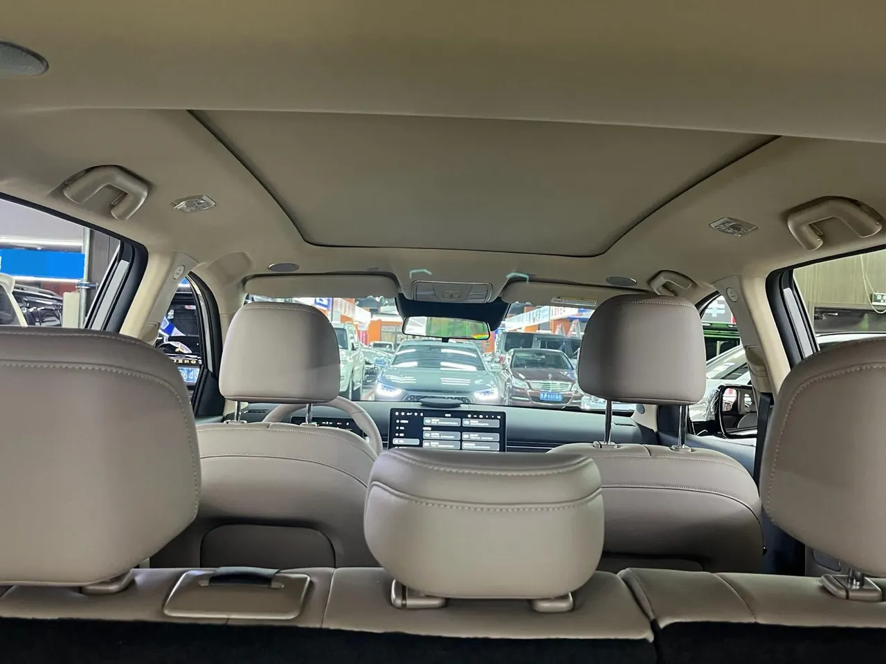 LanDian 2026 LanDian E5 PLUS 1.5 Stepless Standard Endurance Four-wheel Drive Performance Edition Ultra5 Seat Automatic Transmission 15