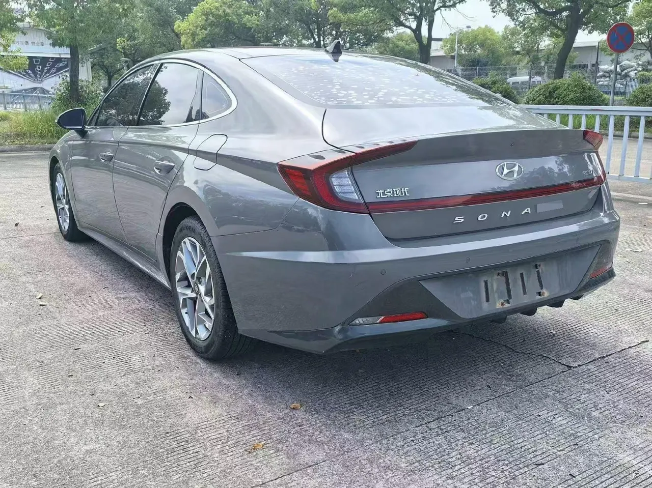 Hyundai 2020 10th Generation Sonata 1.5TGDi 270TGDi GLS Elite Edition Automatic Gear 3