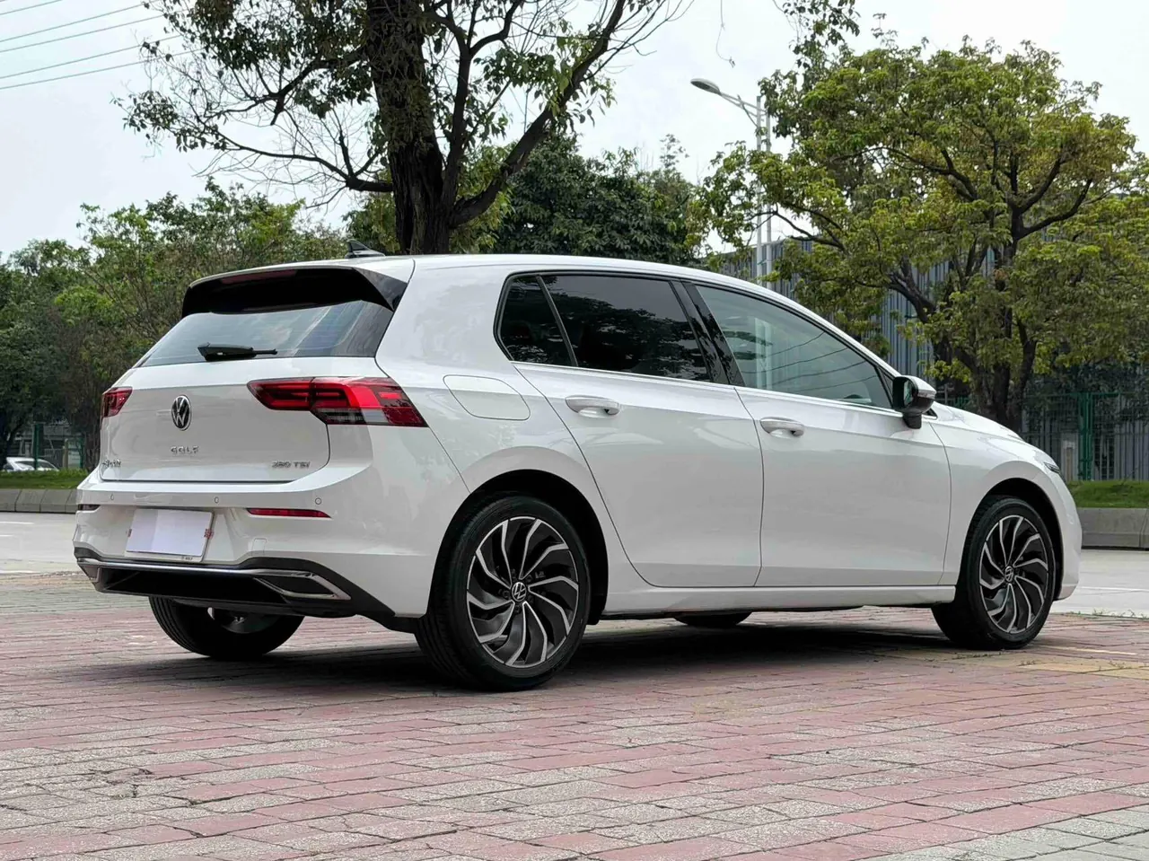 Volkswagen 2021 Golf 8 PRO 1.4TSI 280TSI Automatic 6