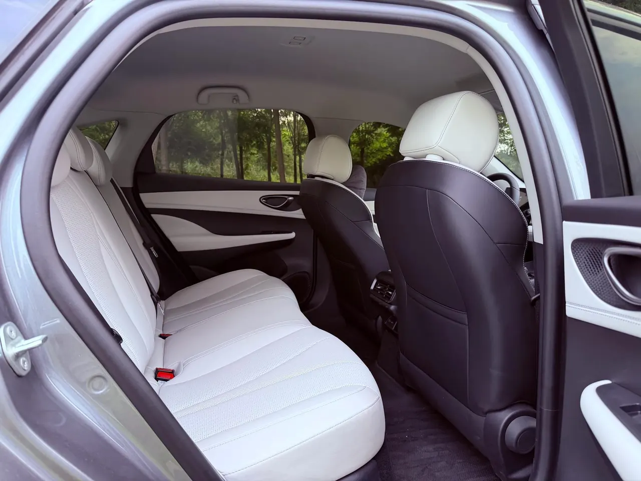 BYD 2025 seals 05 DM-i 1.5 stepless smart driving version 55KM luxury automatic gear 7