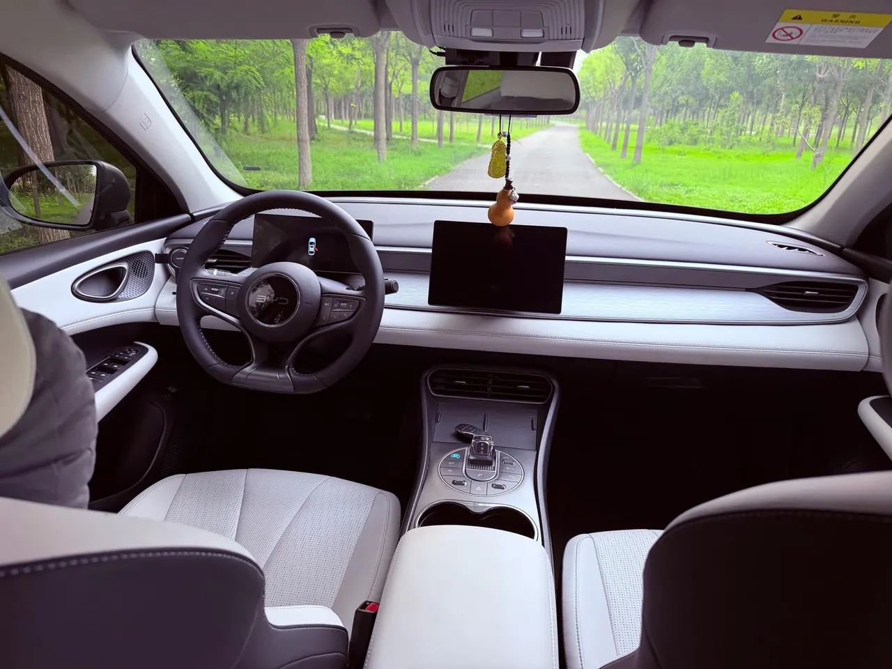 BYD 2025 seals 05 DM-i 1.5 stepless smart driving version 55KM luxury automatic gear 8