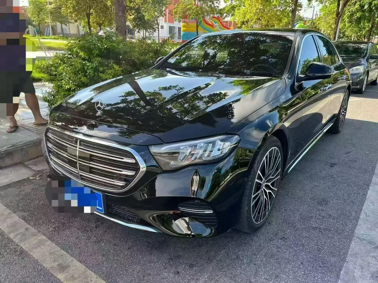 Mercedes Benz E-Class 2026 model E 300 L 48V 2.0T Luxury Edition Automatic - View 1