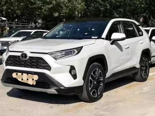 Открыть галерею: Toyota 2020 RAV4 Rongbo 2.0 Stepless Two-Drive Premium Edition Automatic Gear