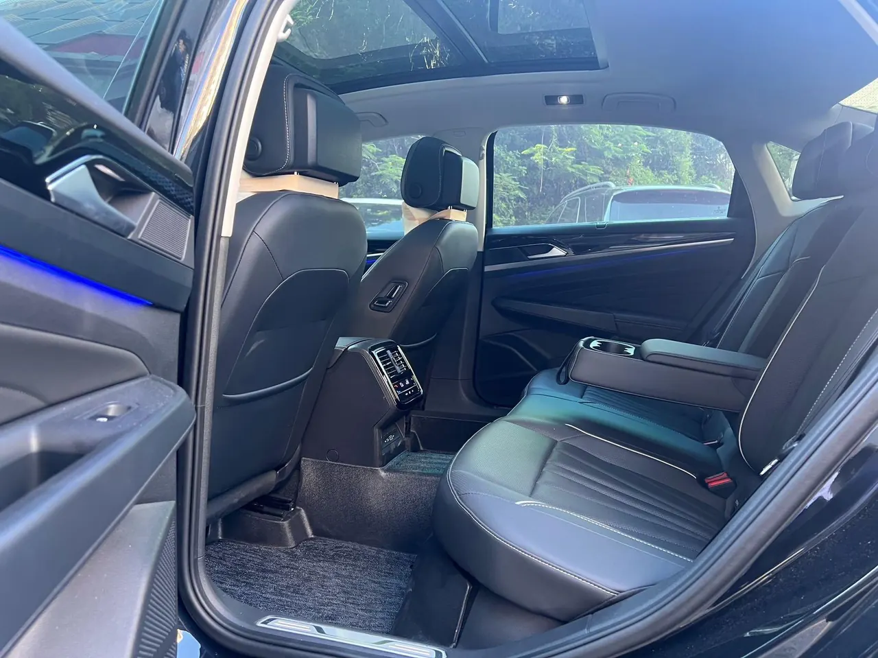 Volkswagen 2024 Passat 2.0TSI 380TSI Elite Edition Automatic 6