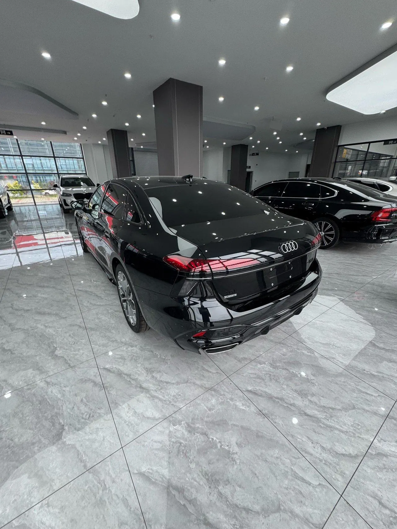 Audi 2026 A6L 2.0T Quattro Enjoy Dynamic Automatic 5