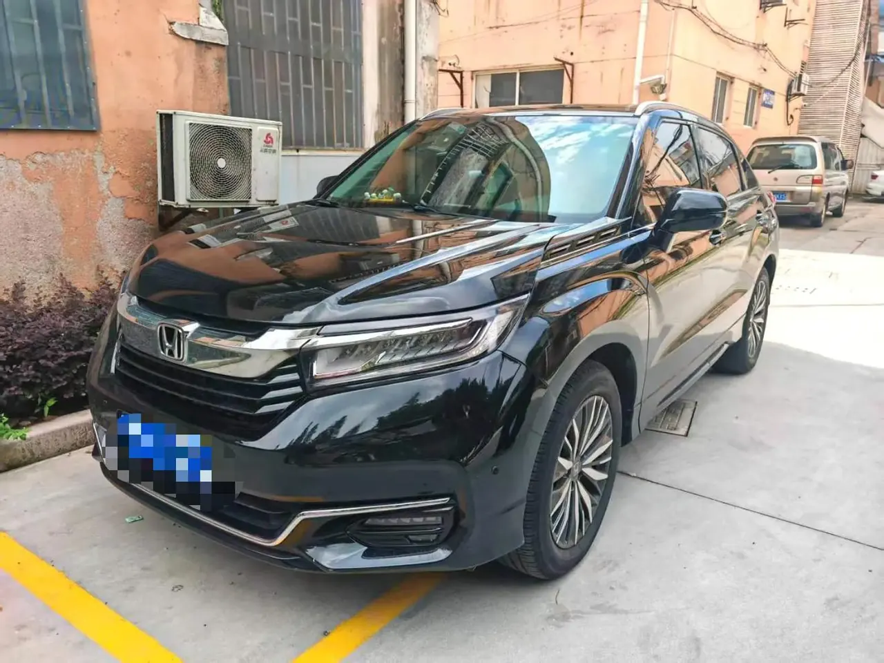 Открыть галерею: Honda 2020 Crown Road 2.0T 370TURBO Four-wheel Drive Premium Edition Automatic Gear