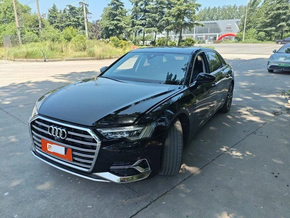 Audi 2024 A6L 2.0TFSI 45TFSI Zhenzhiya Automatic Gear - View 1