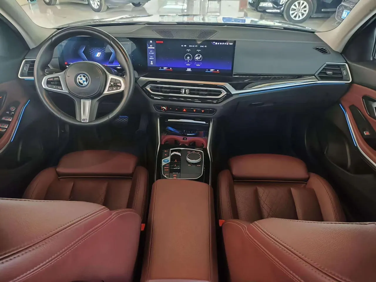 BMW 2022 i3 eDrive 35L automatic gear 4