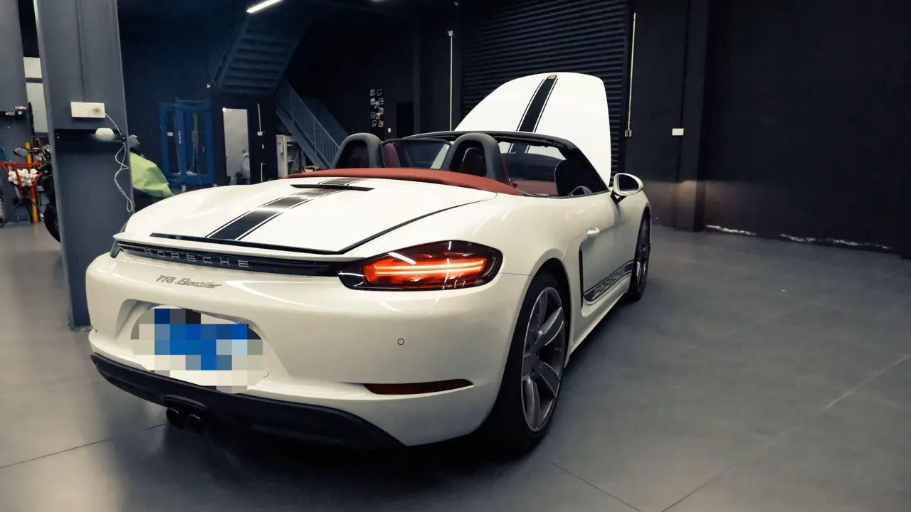 Porsche 718 (Imported) 2022 718 Boxer 2.0T Automatic 4