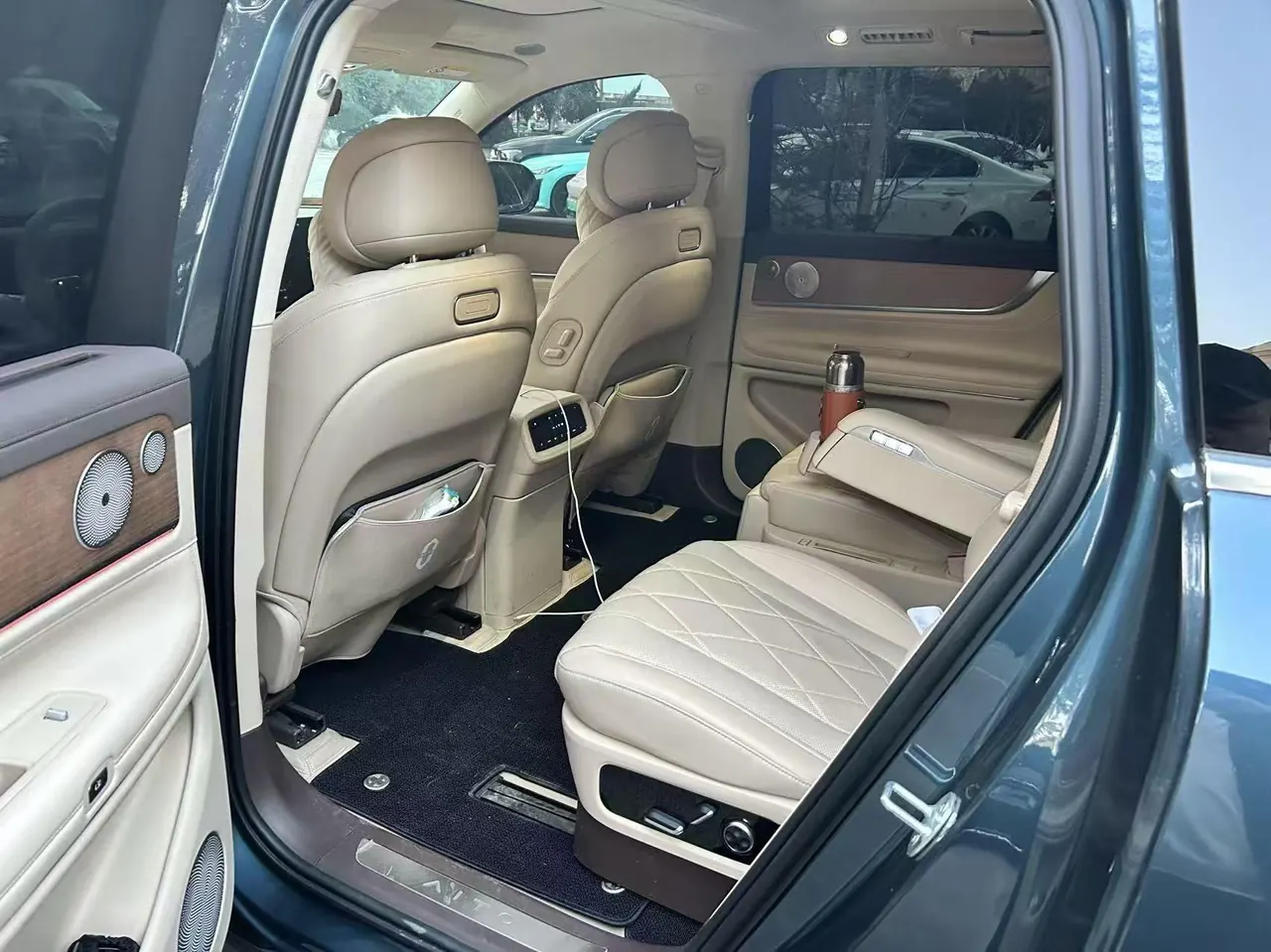 AITO 2024 AITO M9 EV Pure Electric Ultra Edition 100kWh5-seat Edition Automatic Gear 3