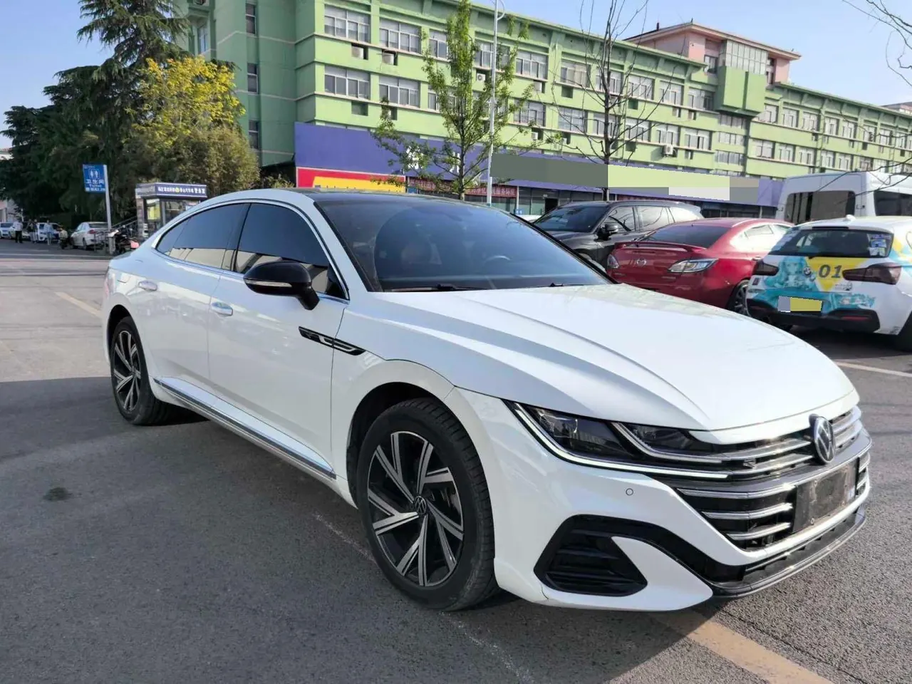 Volkswagen 2024 CC 2.0TSI 330TSI Dazzling Edition Automatic Gear 2