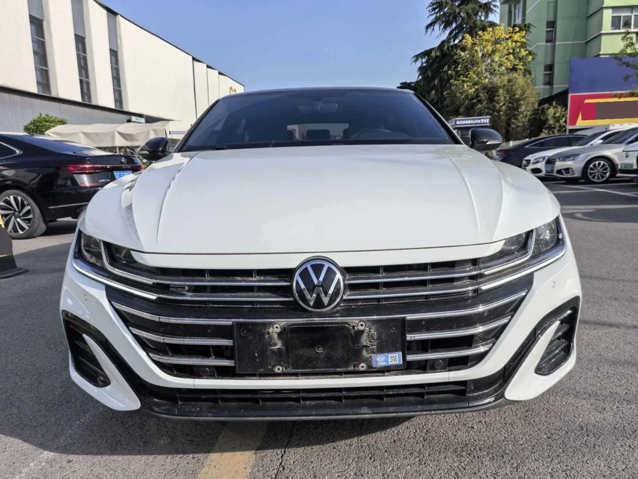 Volkswagen 2024 CC 2.0TSI 330TSI Dazzling Edition Automatic Gear 3
