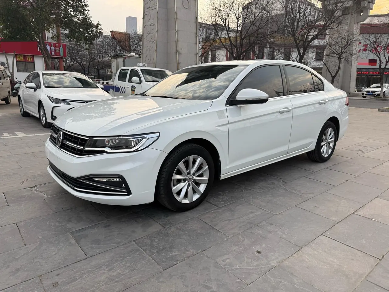 Open image lightbox: Volkswagen 2020 Bora 1.5 Elite Automatic