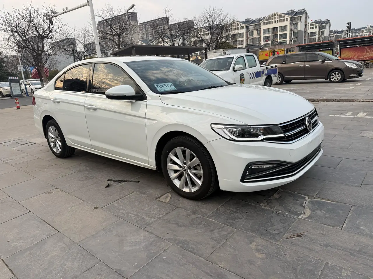 Volkswagen 2020 Bora 1.5 Elite Automatic 3