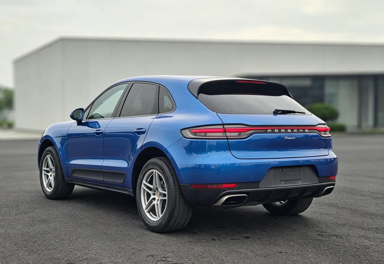 Porsche Macan (Imported) 2020 Macan 2.0T Automatic Gear 5
