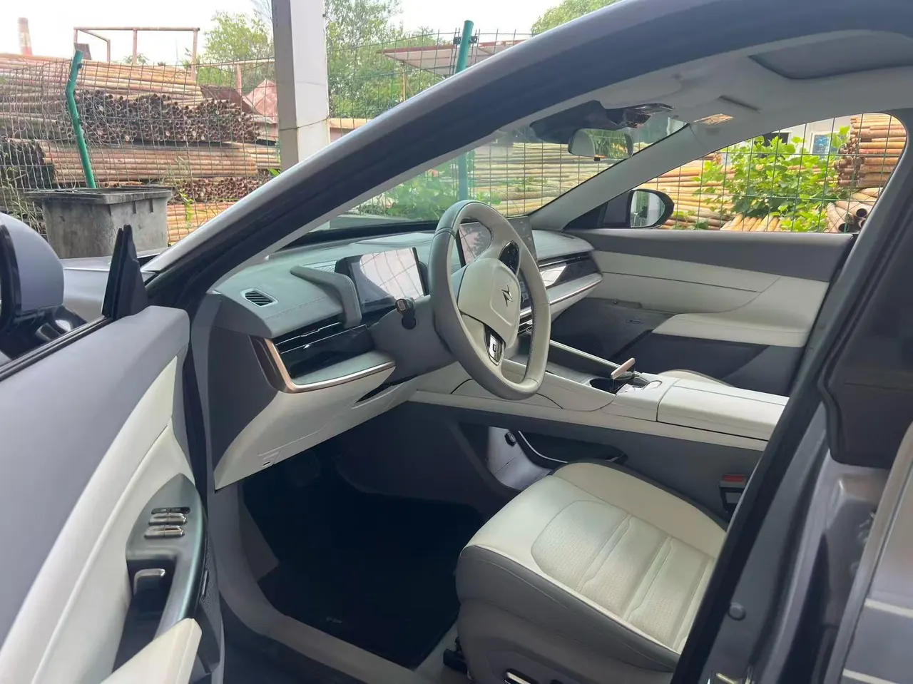 Yi Pai 2024 E π 007 540 Four-wheel Drive Max Edition Automatic Gear 2